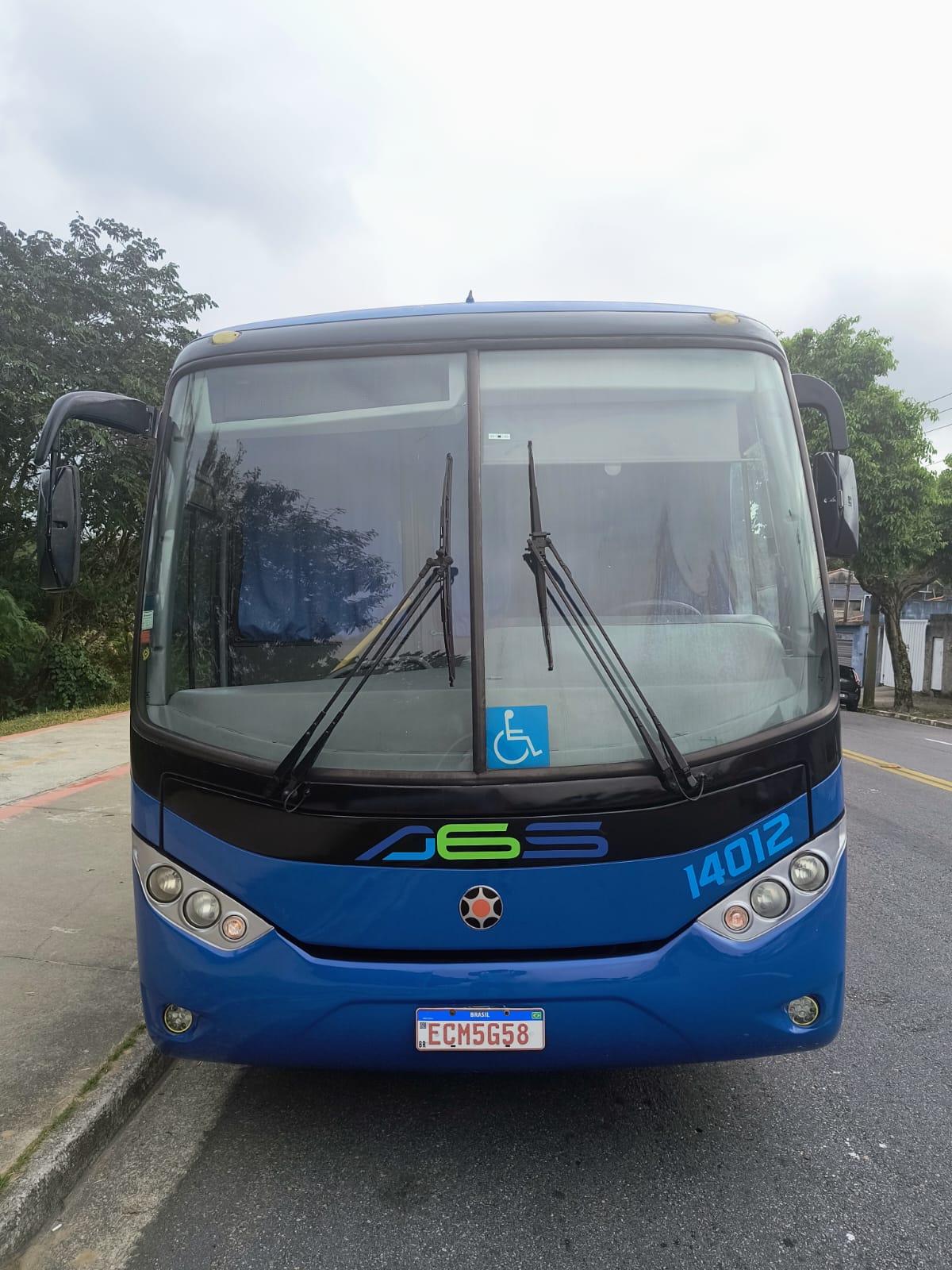 Onibus 14012 - Frente.jpeg